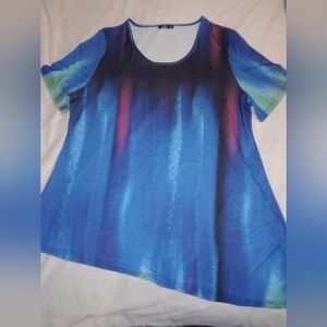 Women's Multicolor Gradient Top With Asymmetrical Hem
